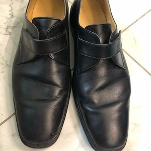 Men’s Bally brogue